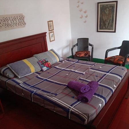 Hostal Encuentro Cali Bagian luar foto