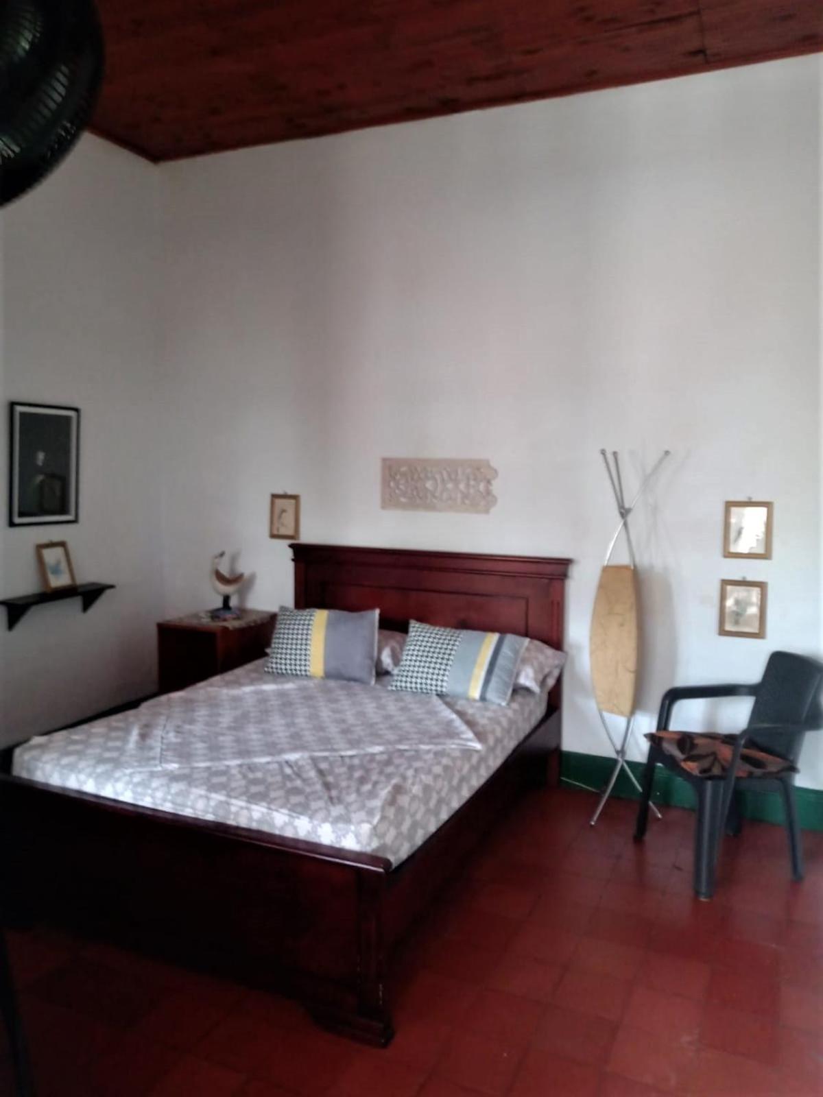 Hostal Encuentro Cali Bagian luar foto