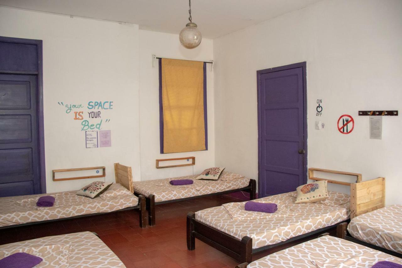 Hostal Encuentro Cali Bagian luar foto