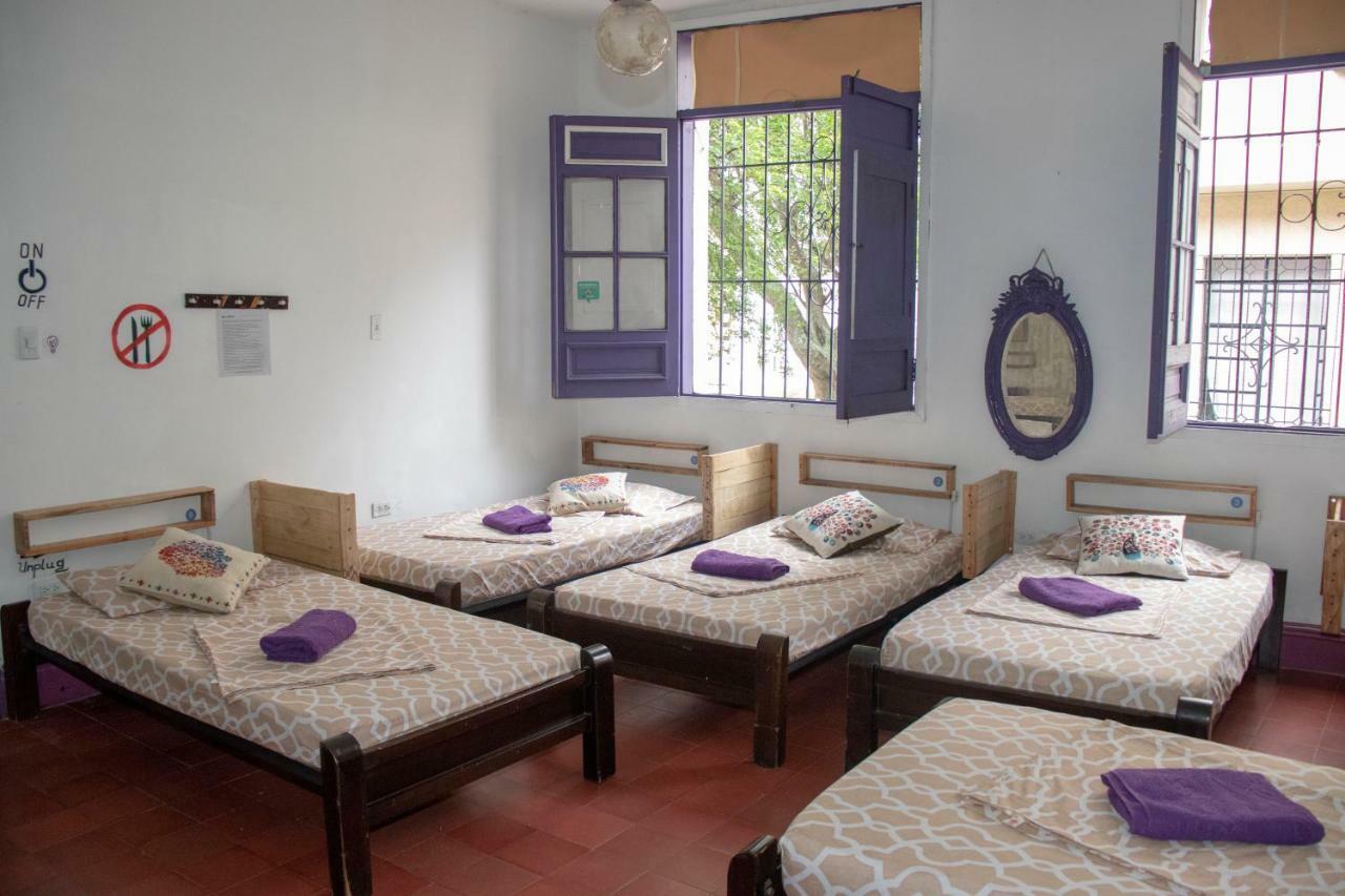 Hostal Encuentro Cali Bagian luar foto